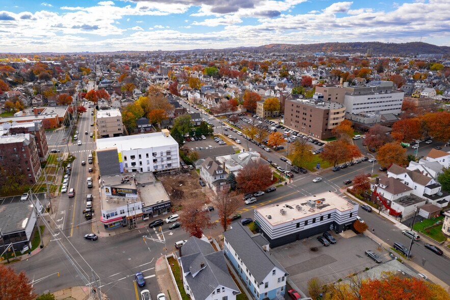 More Photos Of 714-720 Broadway, Paterson Medical For Sale