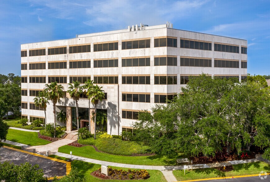More Photos Of 311 Park Place Blvd, Clearwater Office For Lease
