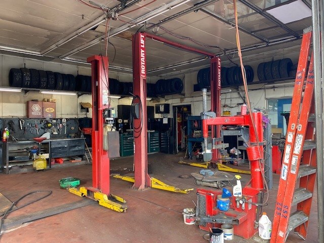 More Photos Of 230 Scottsville Rd, Rochester Service Station For Sale