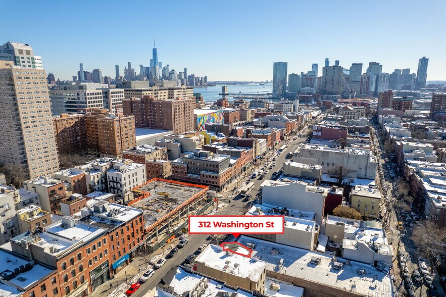 More Photos Of 312 Washington St, Hoboken Apartments For Lease