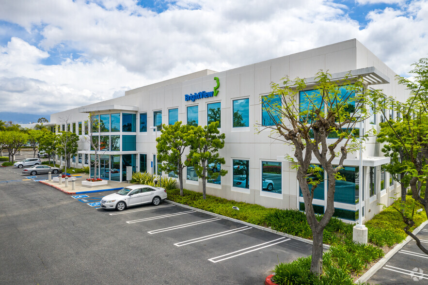 Primary Photo Of 8 Hughes, Irvine Office For Lease