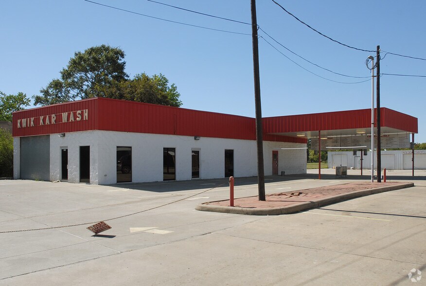 More Photos Of 3010 1st St, Rosenberg Carwash For Sale