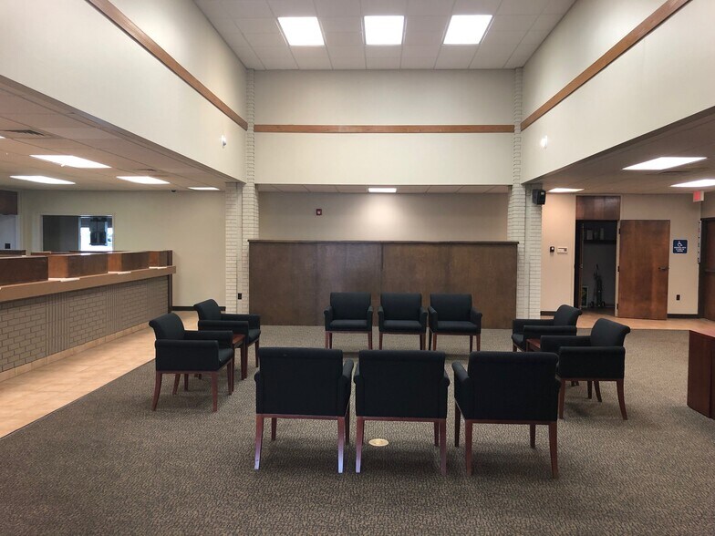 More Photos Of 1500 W Dewitt Henry Dr, Beebe Office For Sale