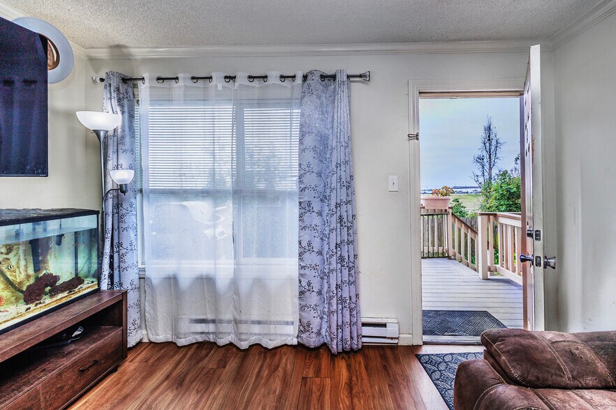 More Photos Of 510 Avenue Alhambra, Half Moon Bay Apartments For Sale