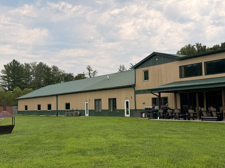 More Photos Of 273 Tackett Ln, Piketon Lodge Meeting Hall For Sale