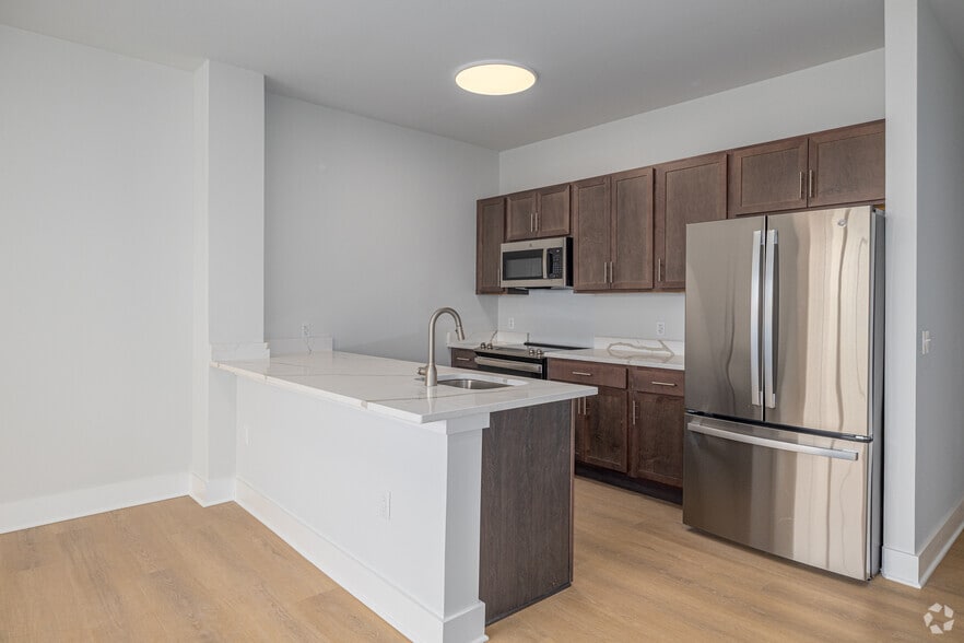 More Photos Of 1 Center St, Clifton Apartments For Lease