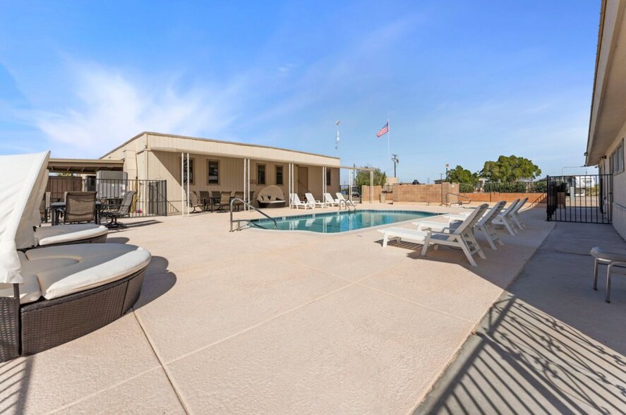 More Photos Of 3707 W Hwy 80, Winterhaven Trailer Camper Park For Sale