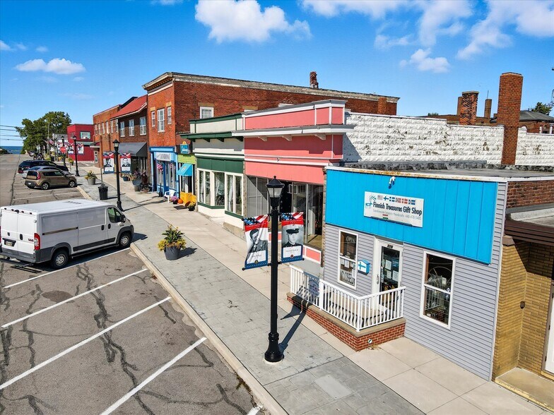 More Photos Of 316 High St, Fairport Harbor Storefront For Sale