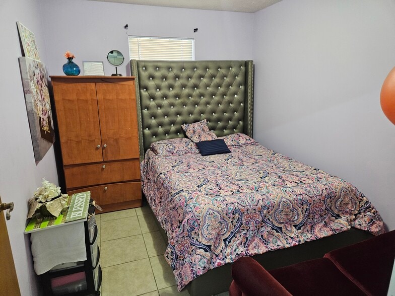 More Photos Of 601 Coleman St, Atlanta Assisted Living For Sale