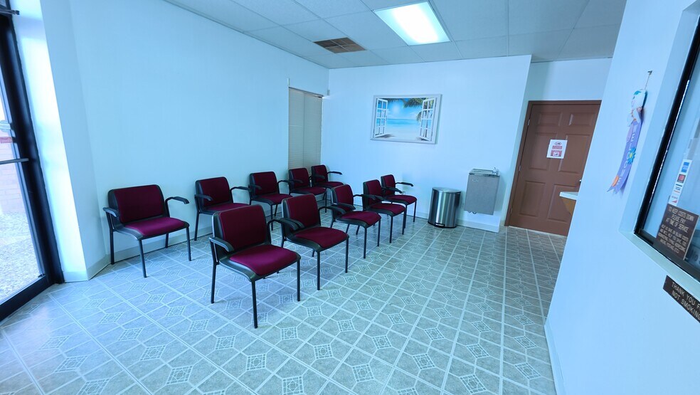 More Photos Of 926 14th St N, Texas City Medical For Sale