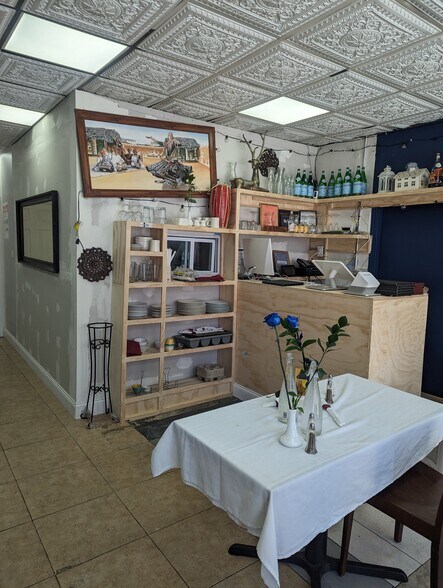 More Photos Of 726-728 Courtlandt Ave, Bronx Restaurant For Lease