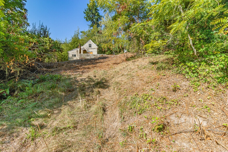 More Photos Of 6920 NW Thompson Rd, Portland Land For Sale