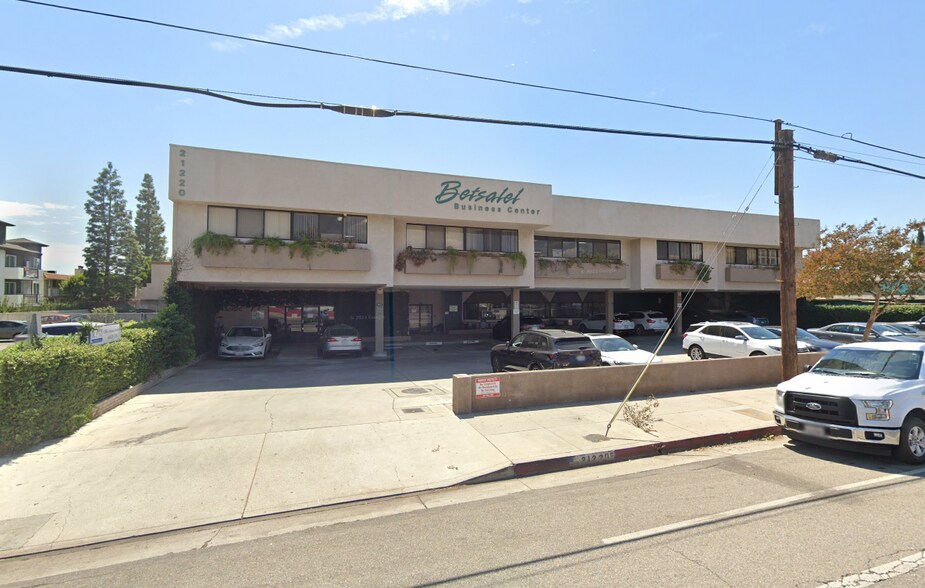 More Photos Of 21220 Devonshire St, Chatsworth Office For Lease