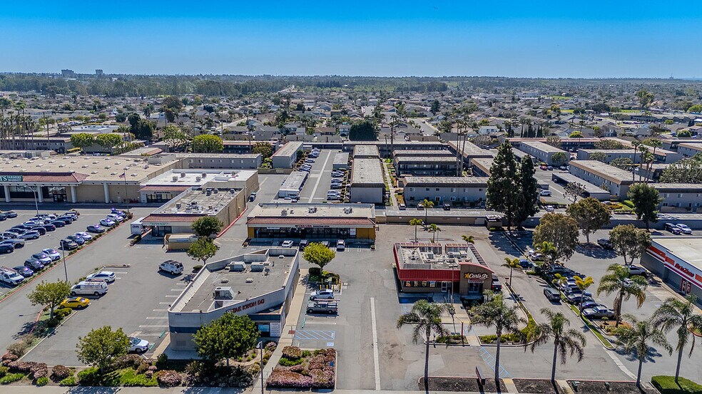 More Photos Of 6908-6916 Warner Ave, Huntington Beach Freestanding For Sale