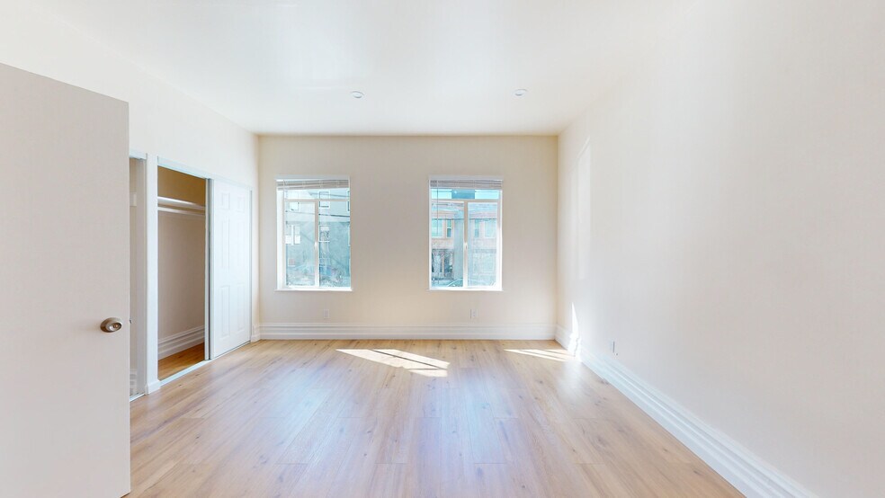 More Photos Of 1520 Leavenworth St, San Francisco Apartments For Sale