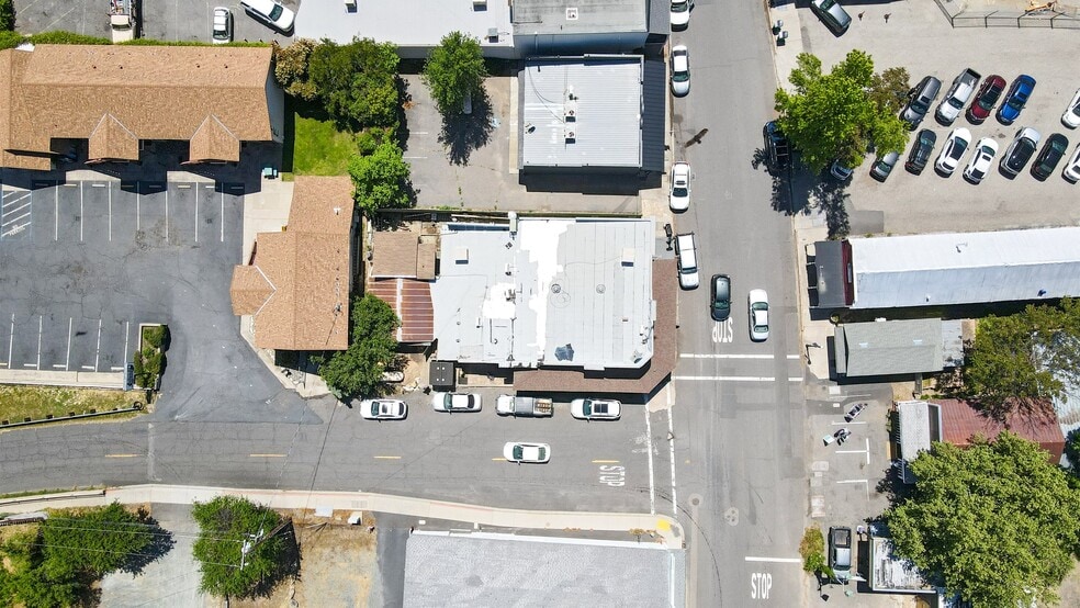 More Photos Of 18723 Main St, Jamestown General Retail For Sale