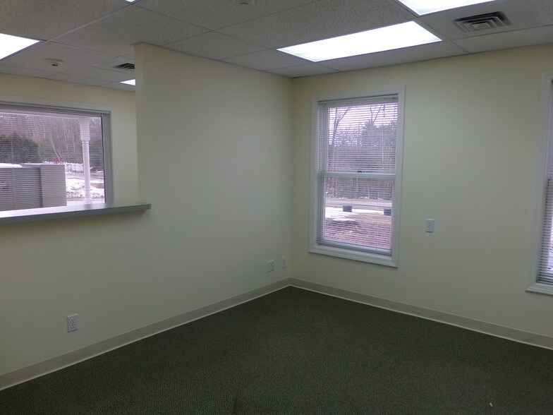 More Photos Of 401 Gilford Ave, Gilford Medical For Sale