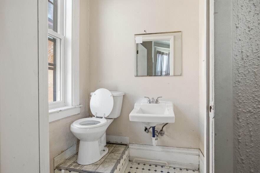 More Photos Of 1712 Termon Ave, Pittsburgh Assisted Living For Sale