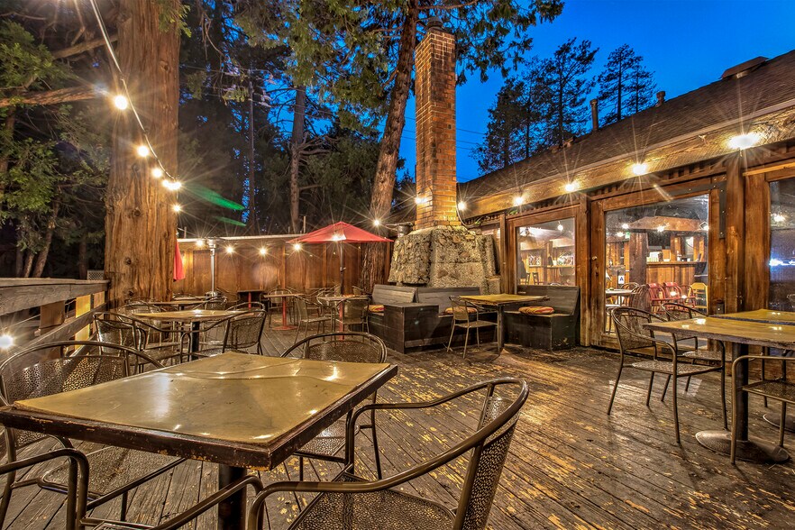 More Photos Of 54905 N Circle Dr, Idyllwild-Pine Cove Restaurant For Lease