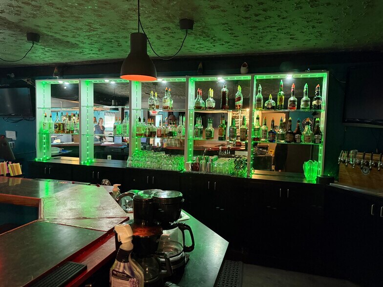More Photos Of 2530 NE 82ND Ave, Portland Restaurant For Sale