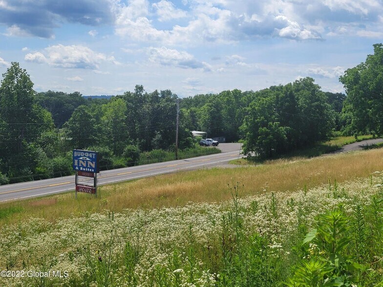 More Photos Of 9071 US Route 9W, Athens Hotel For Sale