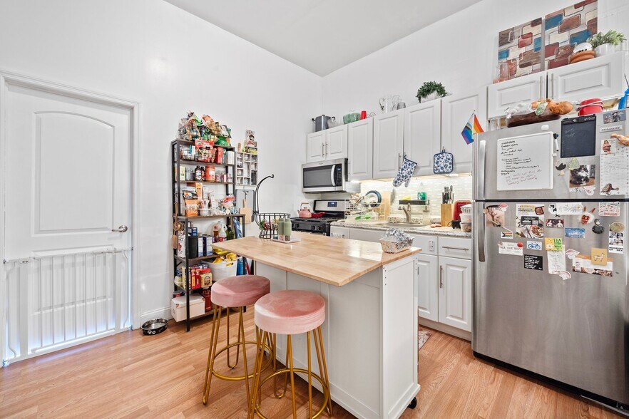 More Photos Of 166 Schaefer St, Brooklyn Apartments For Sale
