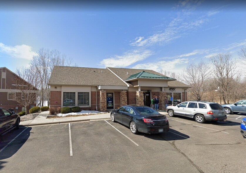 Primary Photo Of 2255 Waters Dr, Mendota Heights Office For Sale