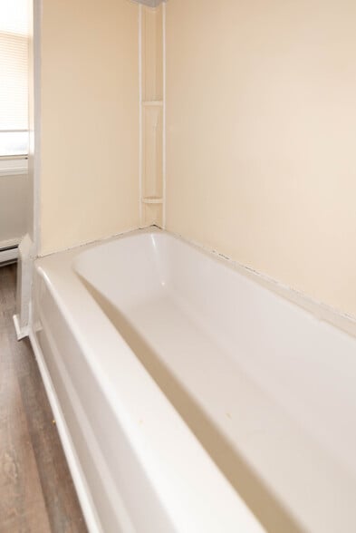 More Photos Of 50 W Biddle St, Baltimore Apartments For Sale