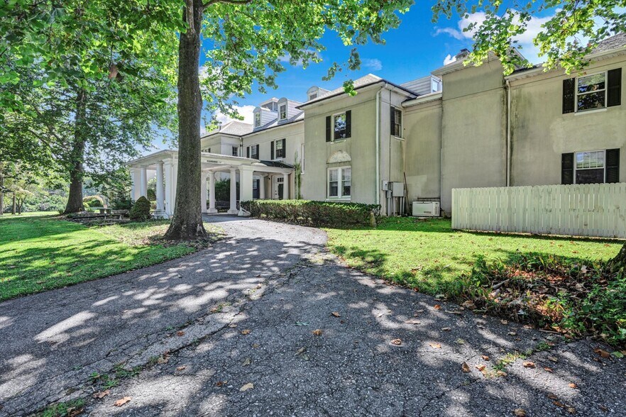 More Photos Of 200 Kauffmann Rd, Annville Assisted Living For Sale