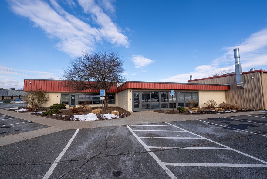More Photos Of 115 Industrial Dr, Northampton Warehouse For Sale