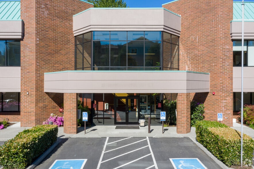 More Photos Of 6101 200th St SW, Lynnwood Medical For Lease