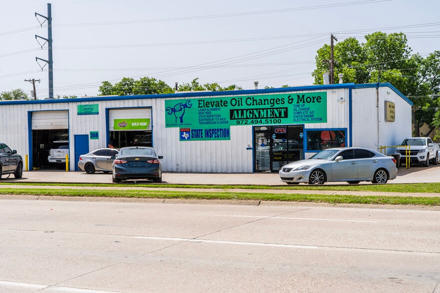 More Photos Of 308 W Avenue B, Garland Auto Repair For Sale