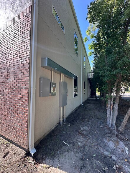 More Photos Of 1419 Kingsley Ave, Orange Park Office For Sale