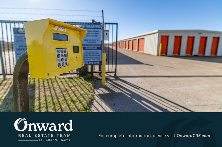 More Photos Of 553 Derrs Chapel Rd, Italy Self Storage For Sale