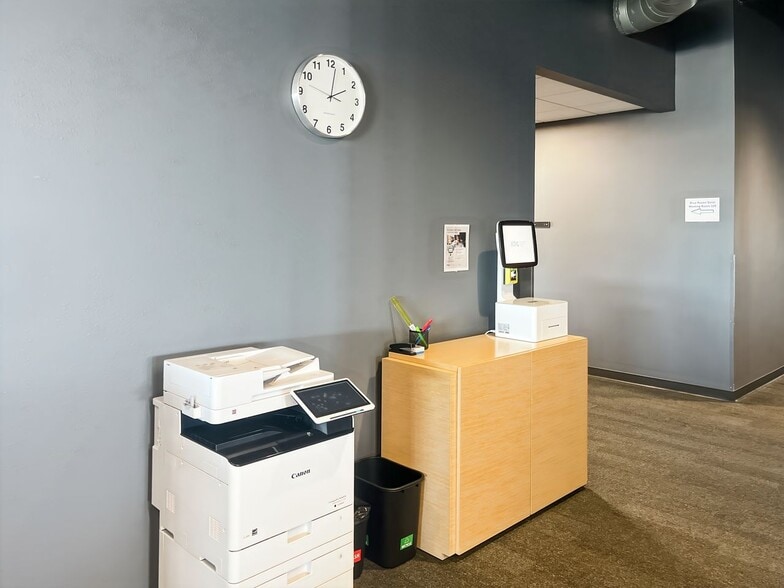 More Photos Of 7800 Discovery Dr, Middleton Coworking Space