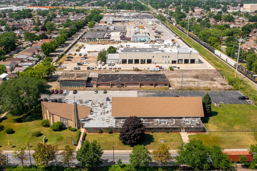 More Photos Of 3600 W 79th St, Chicago Religious Facility For Sale