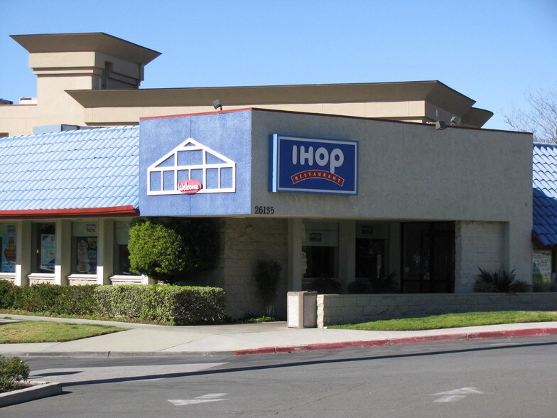 More Photos Of 26111 Bouquet Canyon Rd, Santa Clarita Storefront For Lease