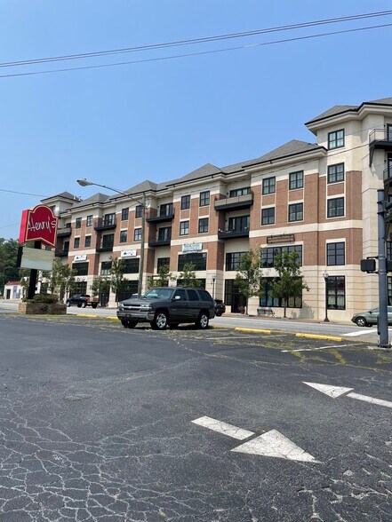 More Photos Of 29 W French Broad St, Brevard Apartments For Sale