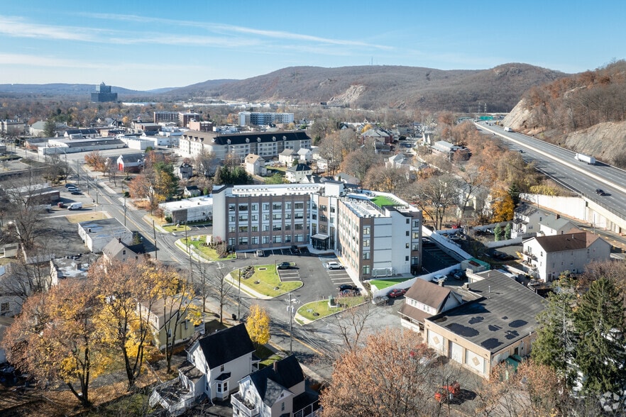 More Photos Of 19 Washington Ave, Suffern Apartments For Sale