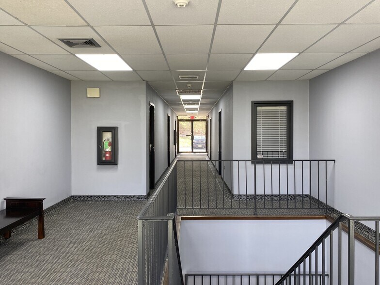 More Photos Of 150 N Finley Ave, Basking Ridge Medical For Lease
