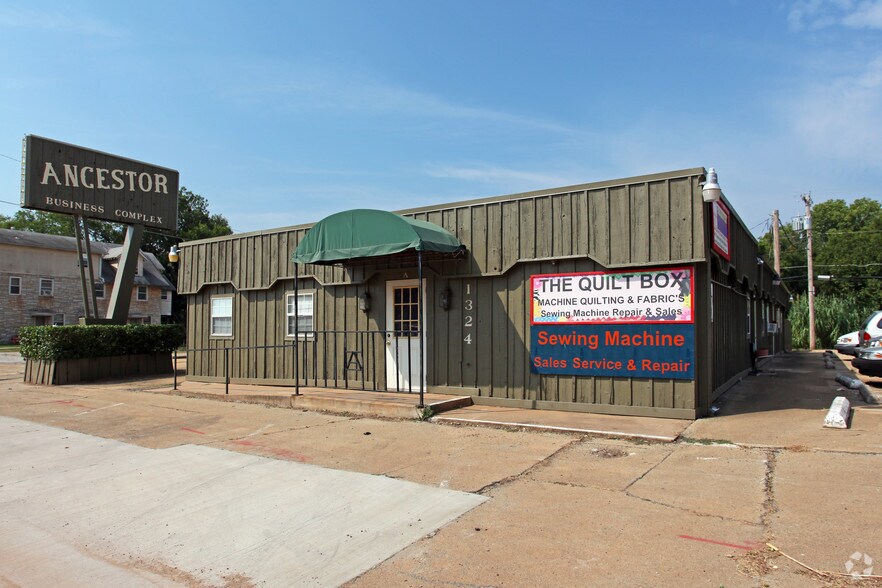 More Photos Of 1324 S Main St, Stillwater Office For Sale