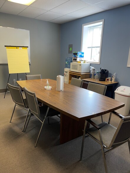 More Photos Of 170 Kinnelon Rd, Kinnelon Office Residential For Sale