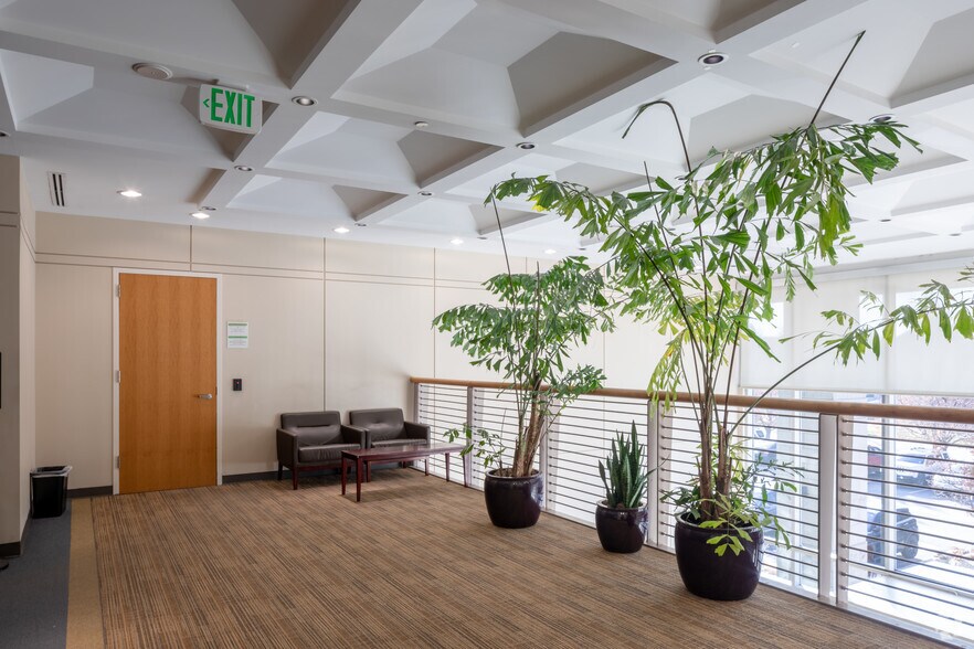 More Photos Of 7901 E Lowry Blvd, Denver Office For Sale