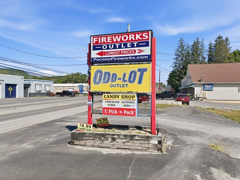 More Photos Of 2889 PA-611, Tannersville General Retail For Sale