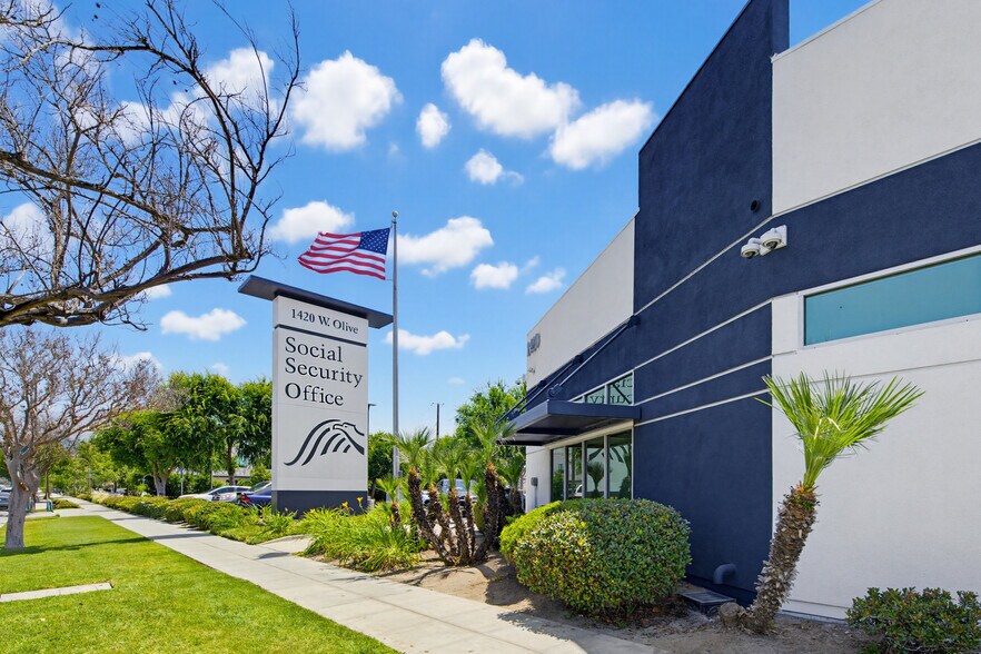 More Photos Of 1420 W Olive Ave, Burbank Office For Sale