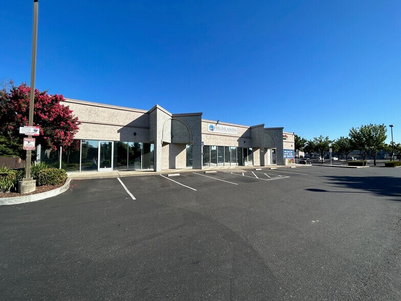 More Photos Of 5655-5675 Hillsdale Blvd, Sacramento Unknown For Lease