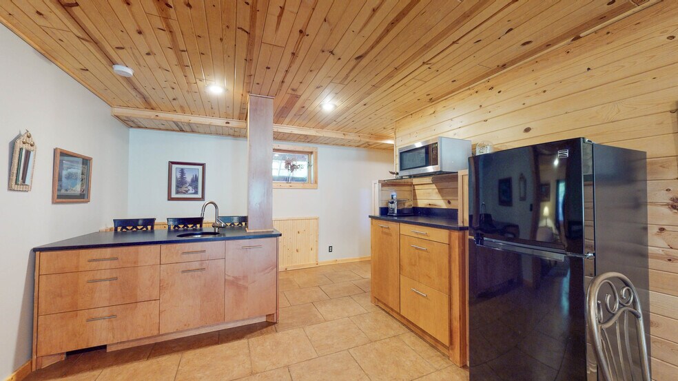 More Photos Of 465 Westover Rd, Two Harbors Specialty For Sale
