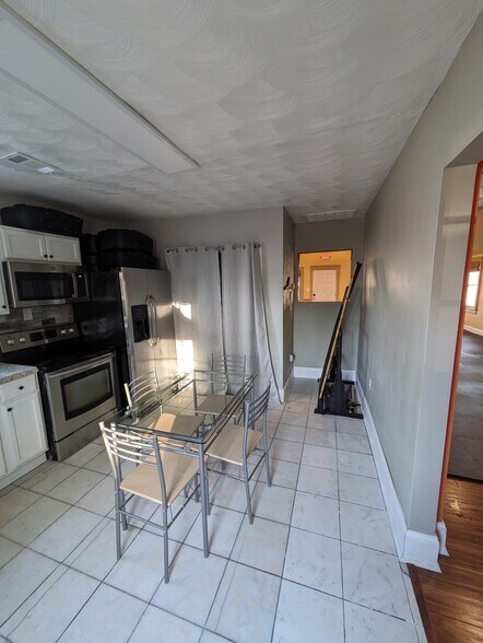 More Photos Of 4208 Bainbridge Blvd, Chesapeake Coworking Space