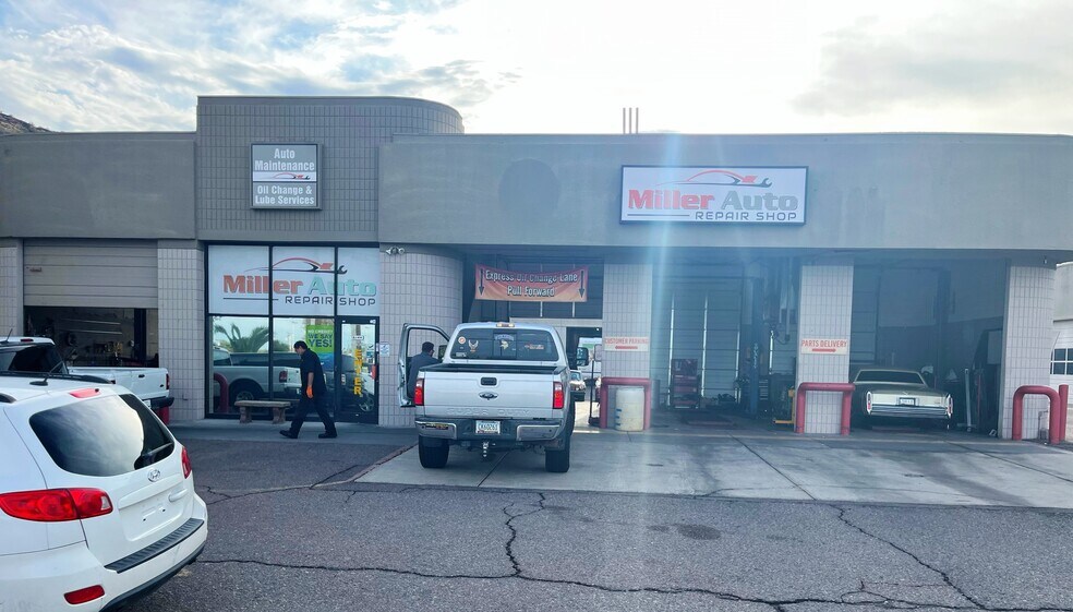 More Photos Of 11441 N 19th Ave, Phoenix Auto Repair For Lease