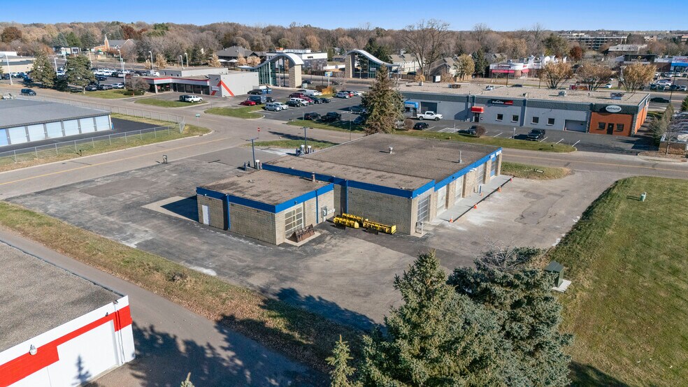 More Photos Of 7600 146th St W, Apple Valley Carwash For Sale